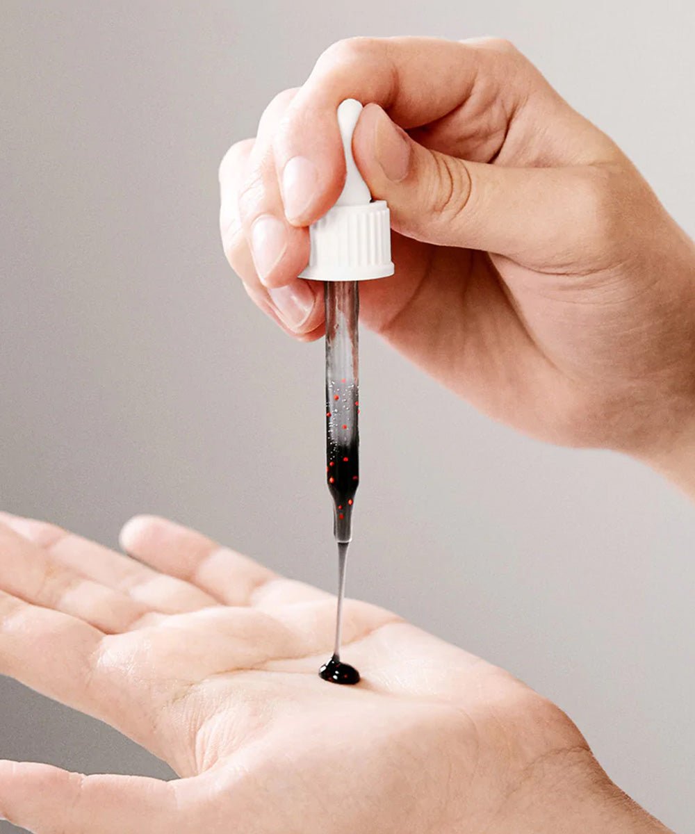 Carbon Theory - Hydrating Breakout Control Overnight Detox Serum with Antioxidant-Rich Cranberry Extracts